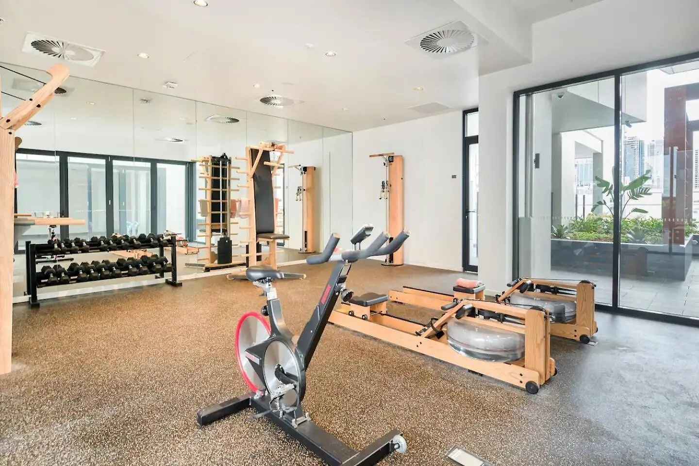 Apartament Mountain Views, King Bed, Pool, Gym & Car Park Brisbane